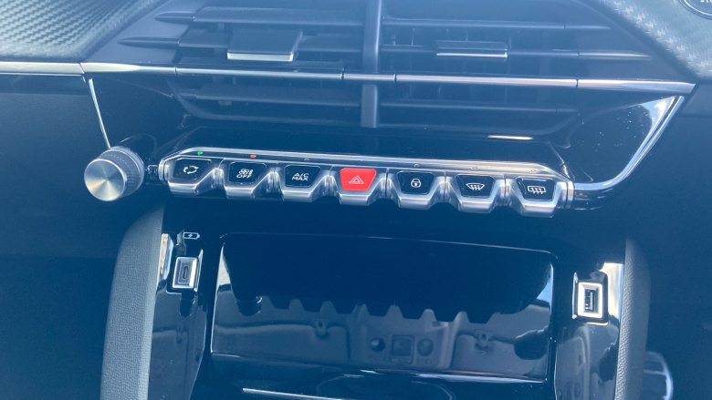 Peugeot 208 1.2 PureTech 100 Allure Premium + 5dr Petrol Hatchback